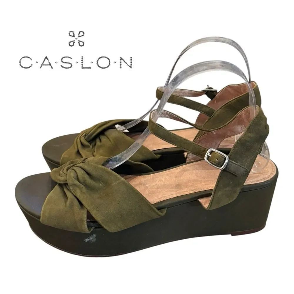 Caslon Women's Olive Green Leather Platform Wedge Sandals 11